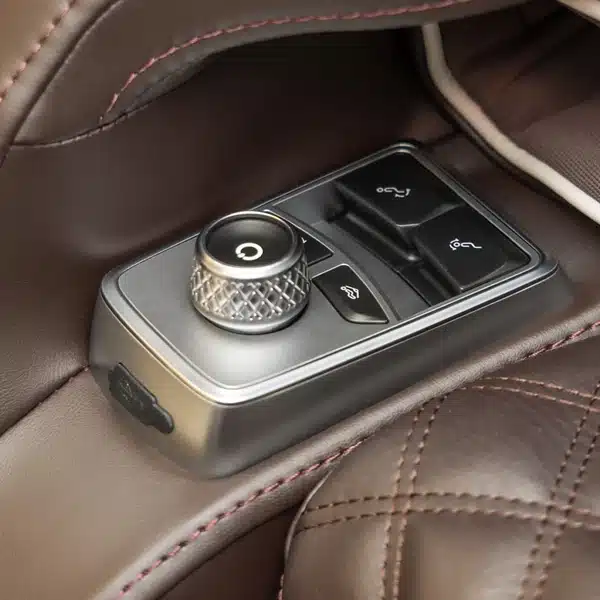 Infinity Celebrity Elite 4D - Image 20